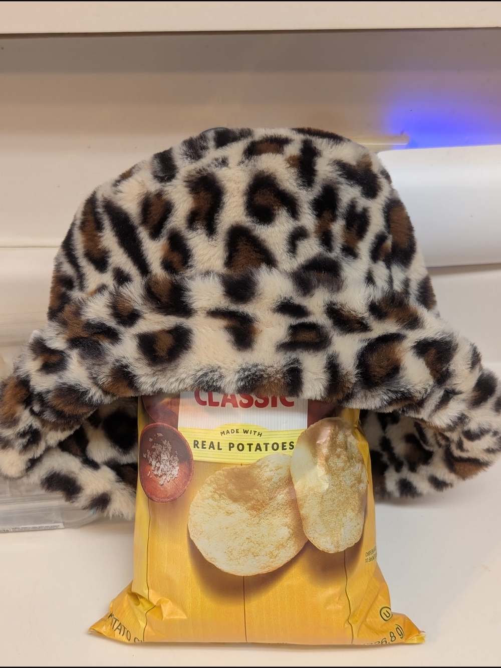 Leopard Print Faux Fur Bucket Hat - Brown/Black